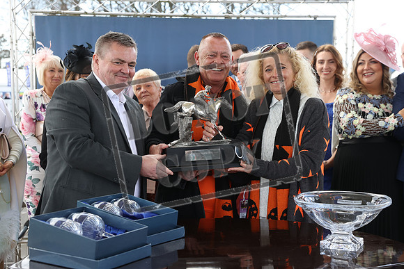 RACING Ayr