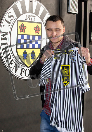 st mirren signing