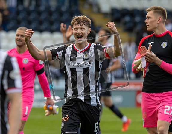 St Mirren v Celtic