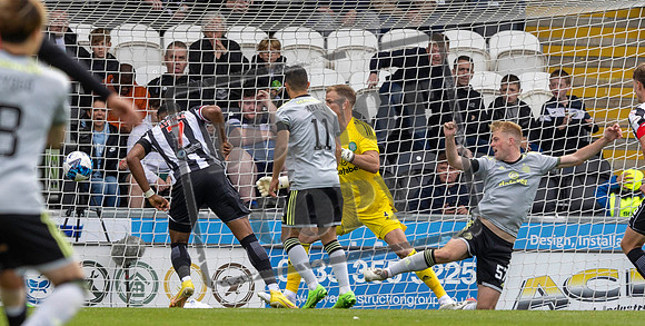 St Mirren v Celtic