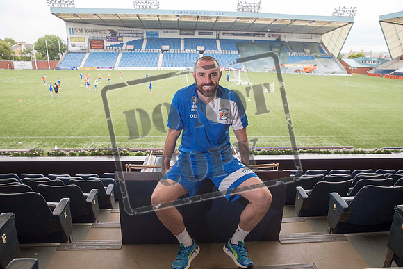 Kilmarnock signing