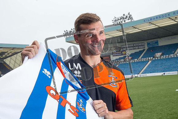 Kilmarnock signing