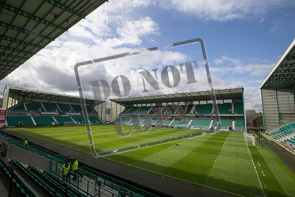 SOCCER Hibernian