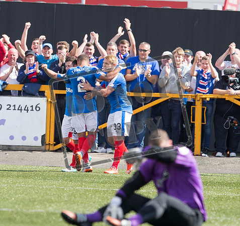 SOCCER Alloa