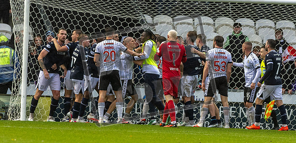St Mirren v Dundee