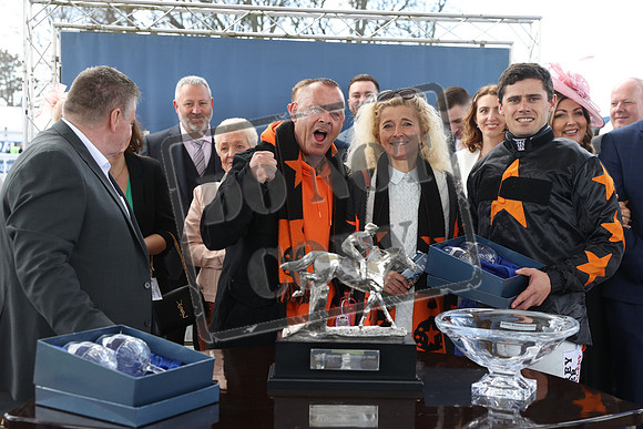 RACING Ayr