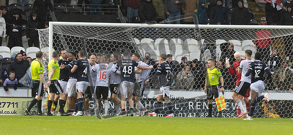 St Mirren v Dundee
