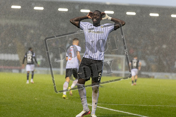St Mirren v Dundee