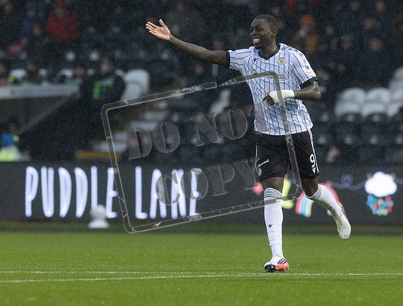 St Mirren v Dundee