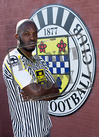st mirren signing