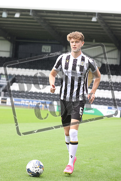st mirren
