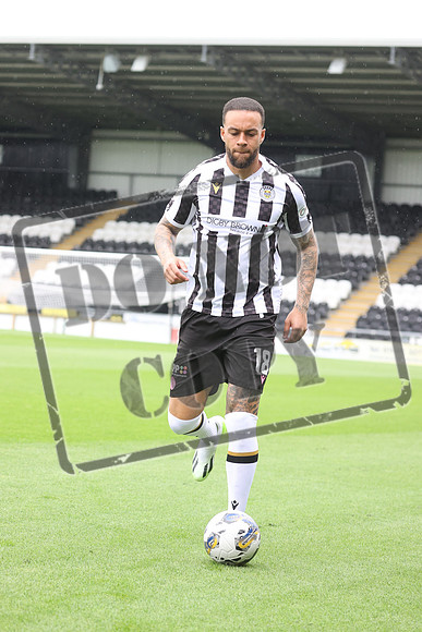 st mirren