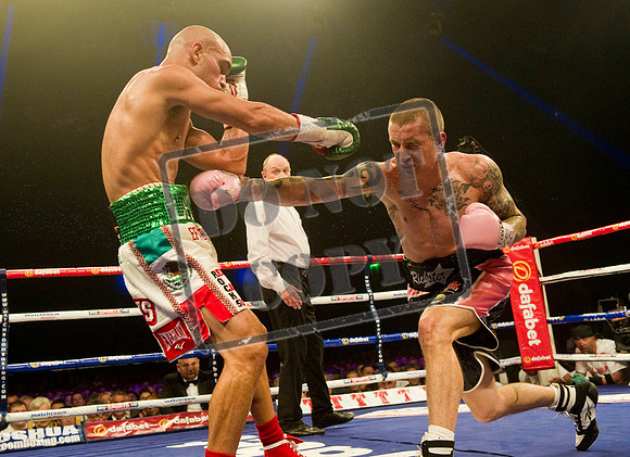 BOXING Burns
