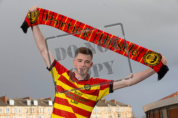 partick thistle new signing