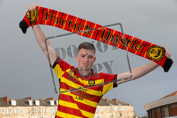 partick thistle new signing