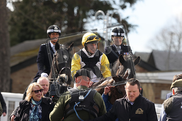 RACING Ayr