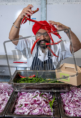 SOCIAL BITE LAUNCH ÔAT HOMEÕ BOXES WITH CELEBRITY CHEF TONY SINGH