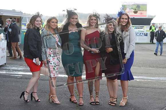 RACING Ayr