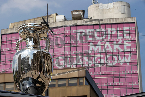 EURO2020 trophy Tour