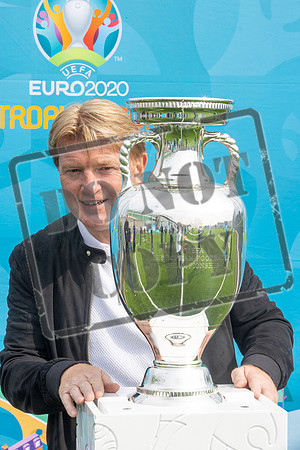 EURO2020 trophy Tour