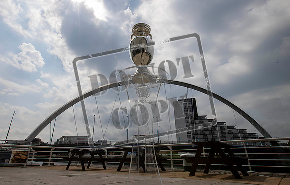 EURO2020 trophy Tour