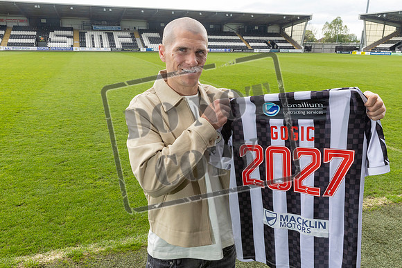 St Mirren