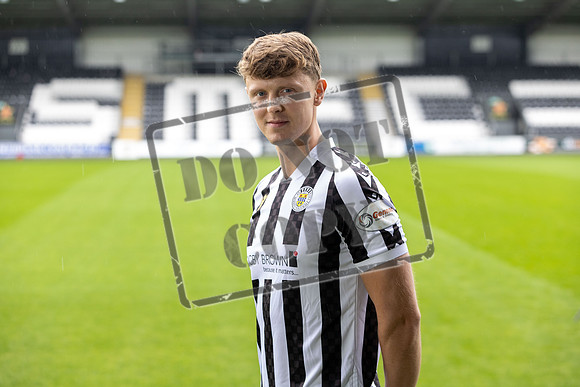 st mirren team picture