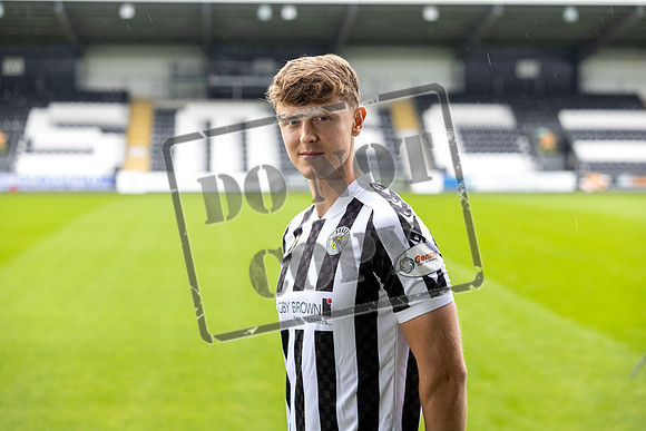 st mirren team picture