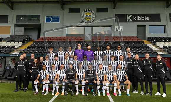 st mirren team picture