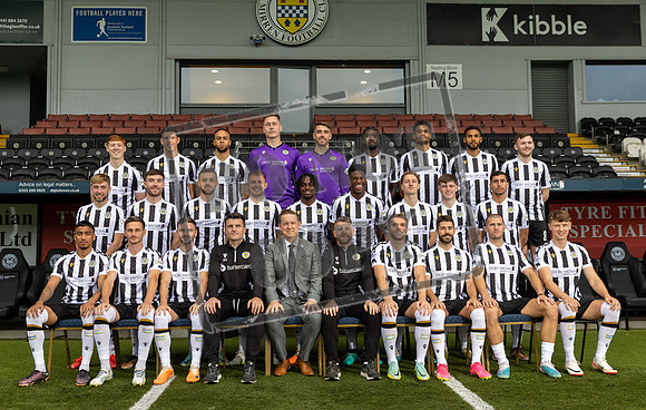 st mirren team picture