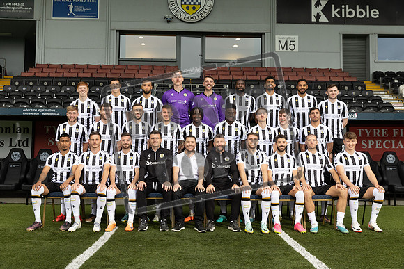 st mirren team picture