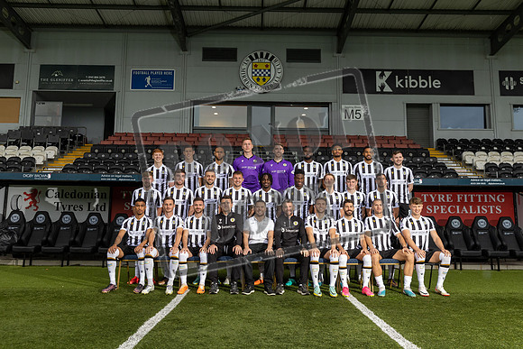 st mirren team picture