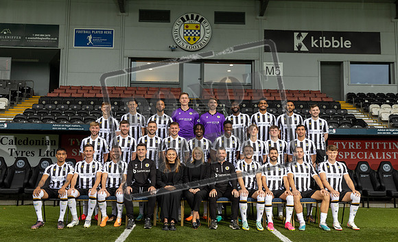 st mirren team picture