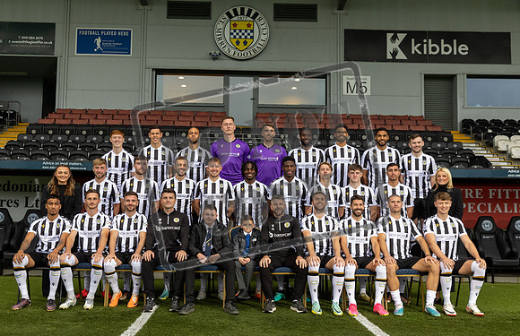 st mirren team picture