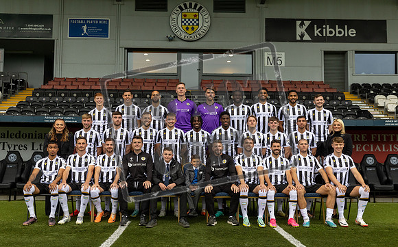 st mirren team picture