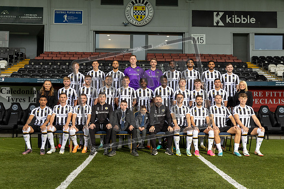 st mirren team picture