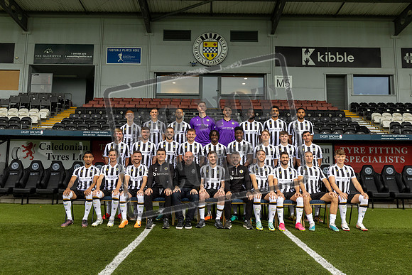 st mirren team picture