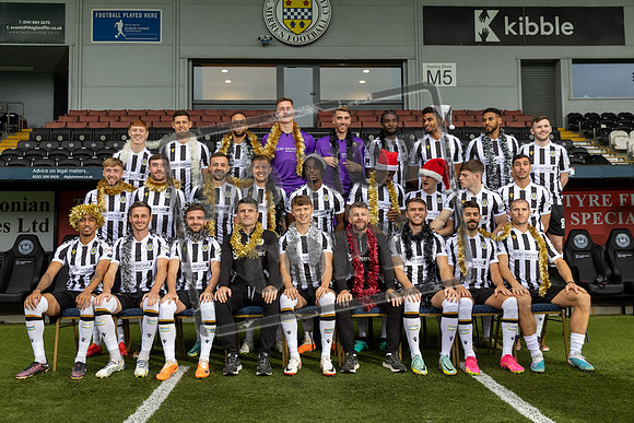 st mirren team picture