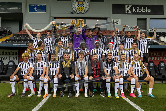 st mirren team picture