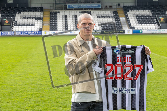 St Mirren