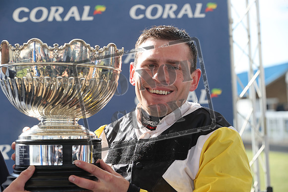 RACING Ayr