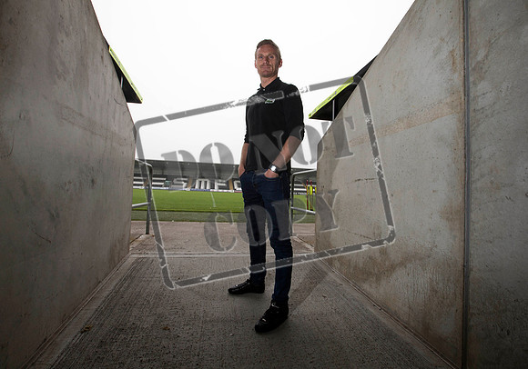 st mirren
