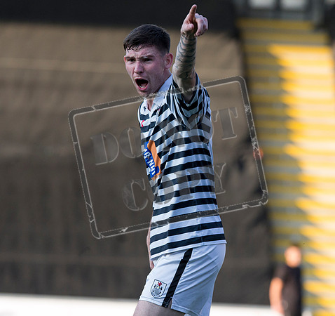 Queens Park v Partick Thistle, The Excelsior Stadium, Aidrie. Betfred Cup