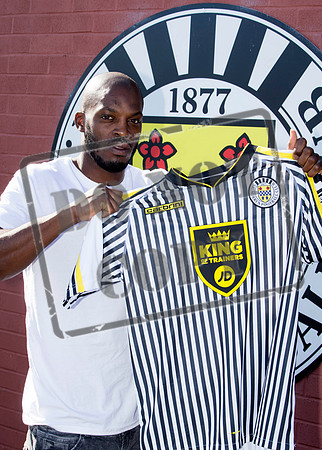 st mirren signing