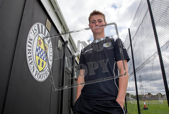 st mirren signing