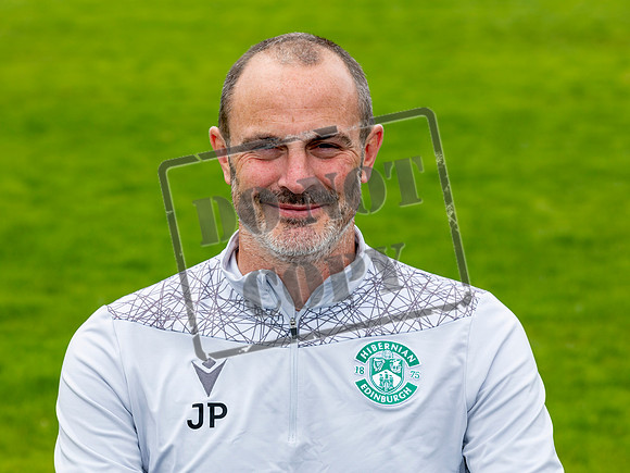 Hibernian Squad Head shots 2020/21