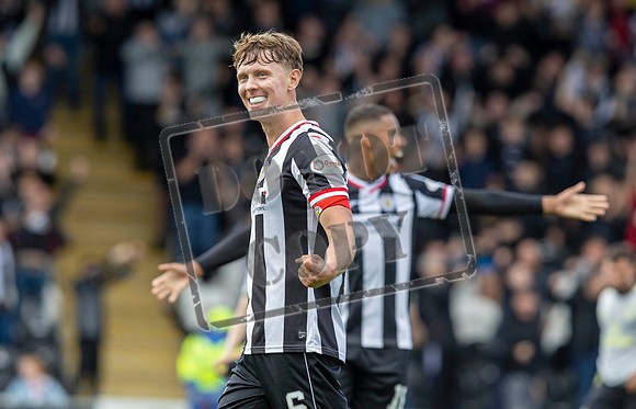 St Mirren v Celtic