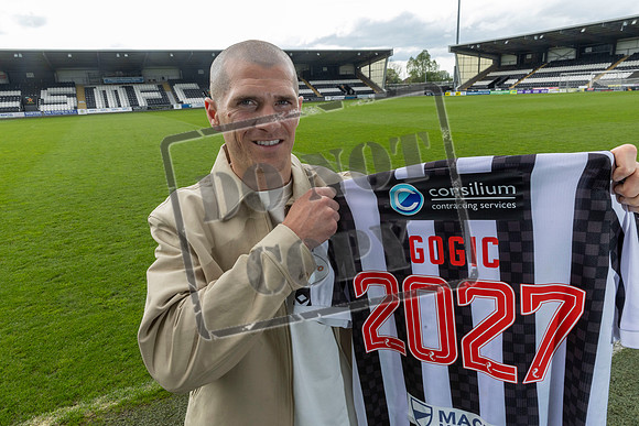St Mirren