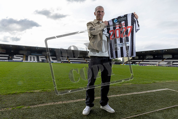 St Mirren