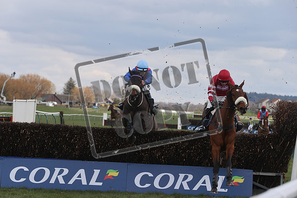 RACING Ayr